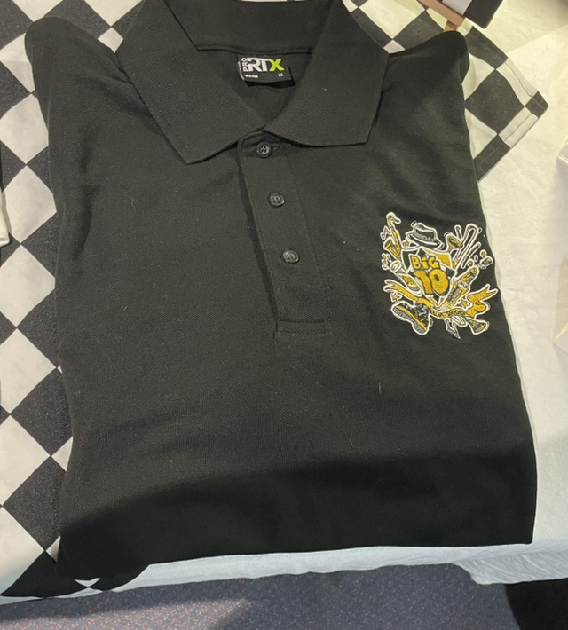 Polo t shirt