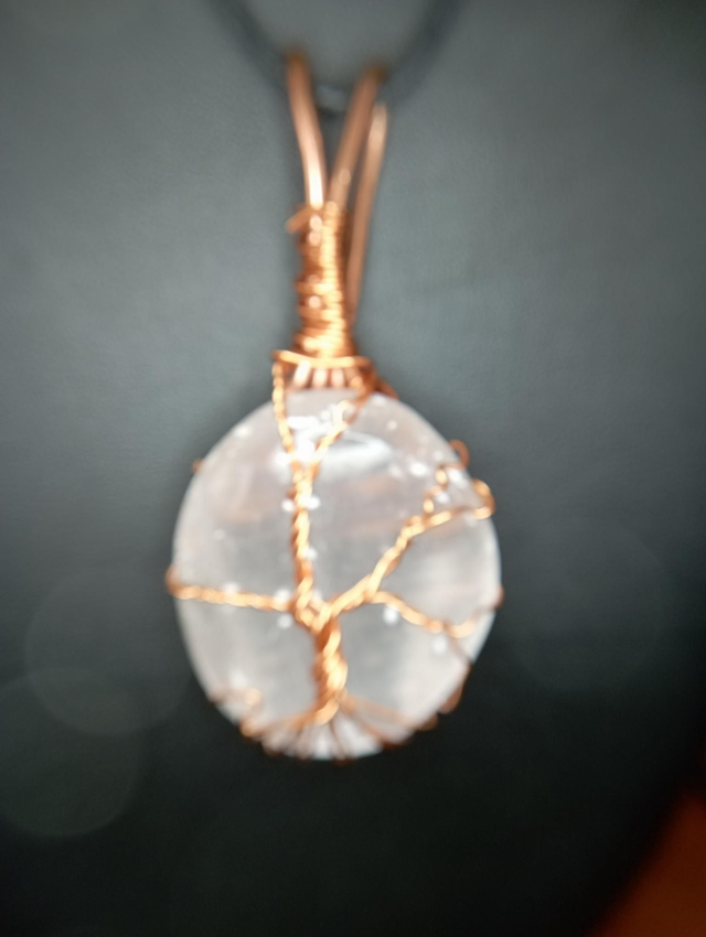 Pendentif arbre de vie Selenite