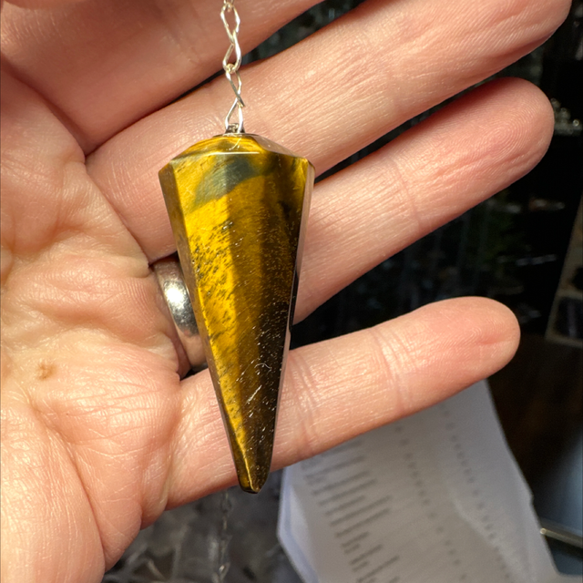 Tiger Eye Pendulum