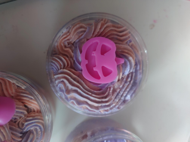 Shower Fluff - Candy Apple 