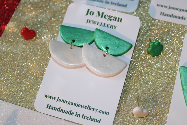 Nollaig dangle earrings