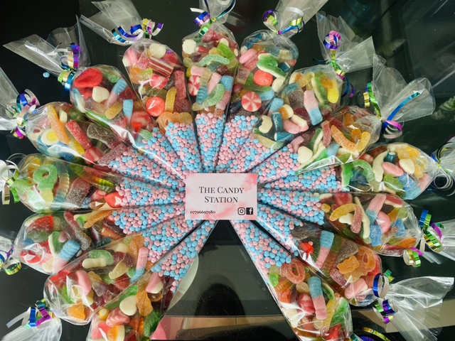 Sweet cones mixed millions rainbow ribbon