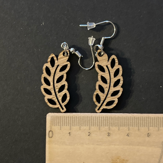 Les feuilles en chêne 