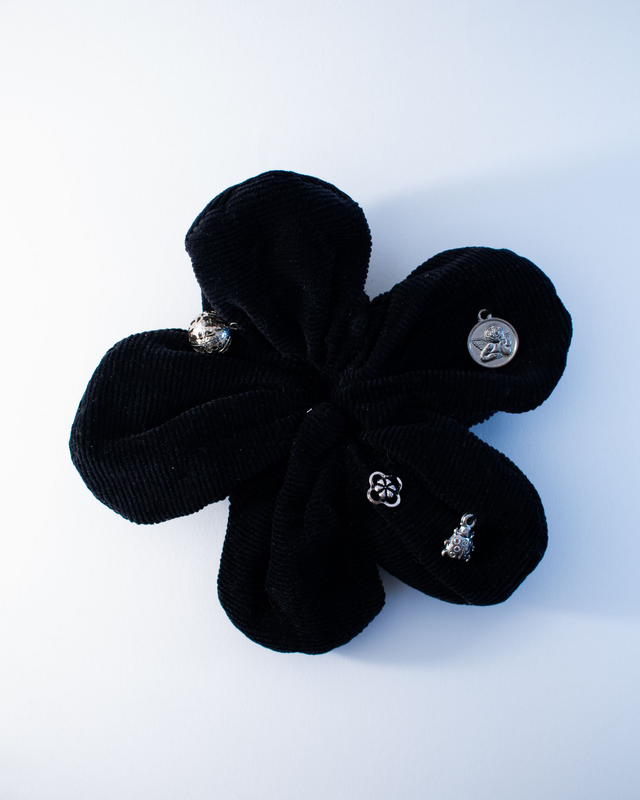 Scrunchy Fleur – Velours côtelé