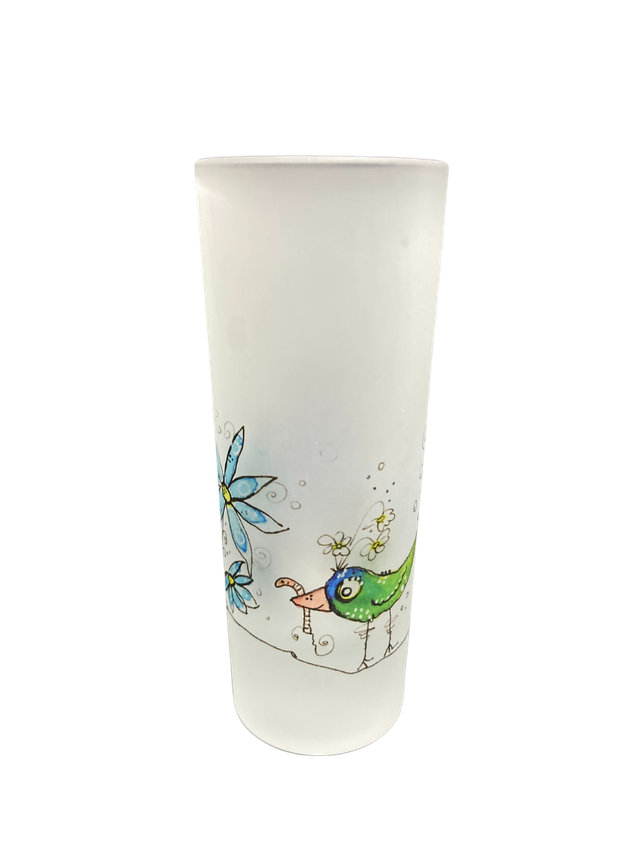 Schnapsglas satiniert "Vogeldame mit Wurm"