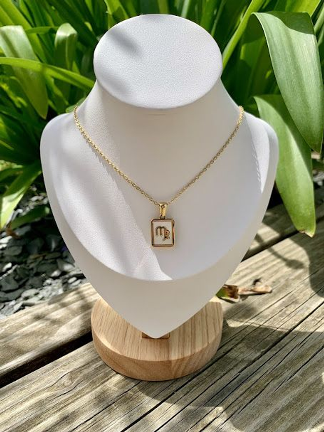 Collier Zodiaque Vierge en Nacre