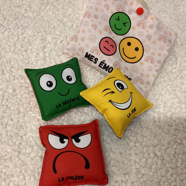 Pochon de 3 coussins , 6 émotions