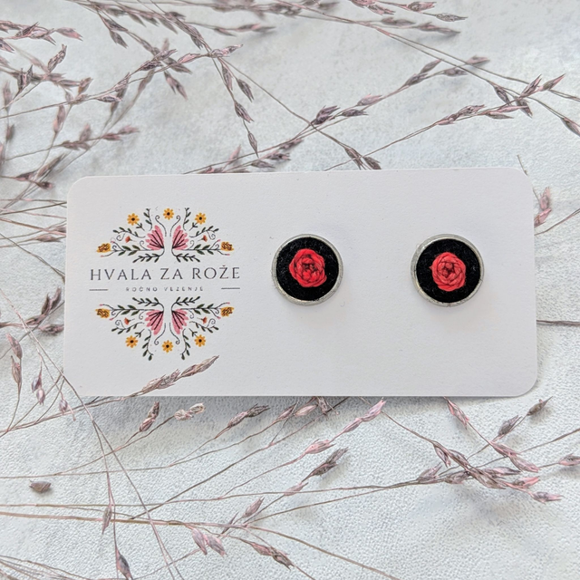 Uhani rdeča vrtnica - 10 mm
