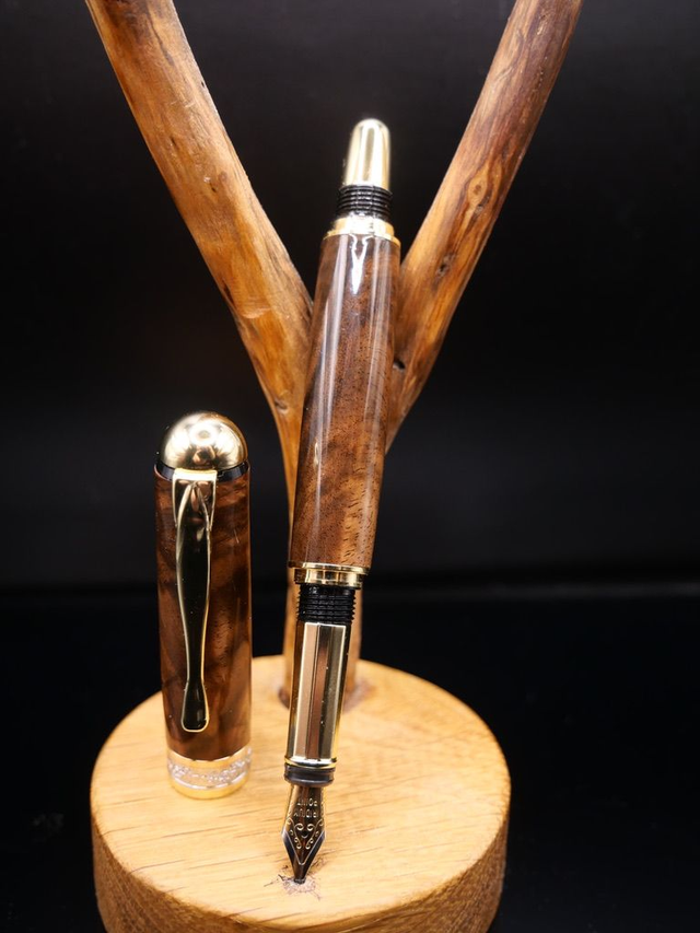 Stylo Gentleman plume Noyer du Maroc