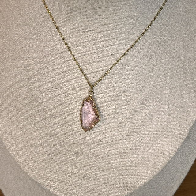 Collier pinky