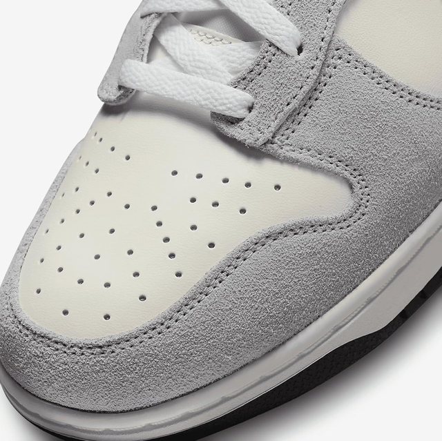 Nike Dunk High Retro réf. DZ4515-100