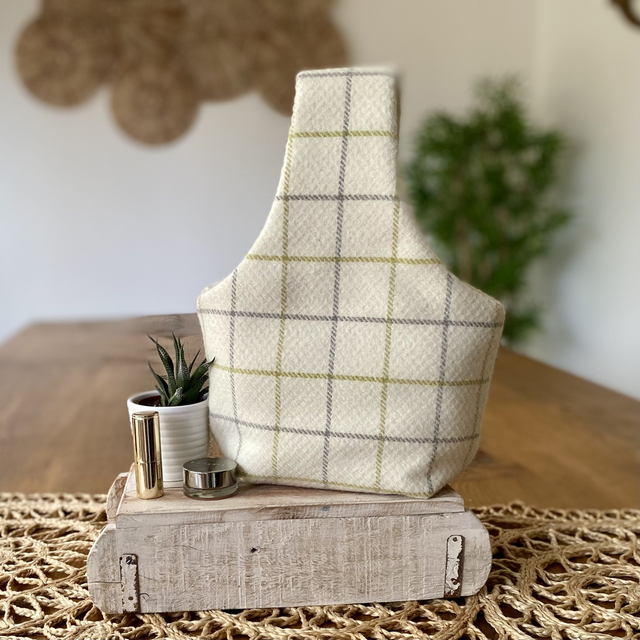 Mini Tokyo - Cream Checked