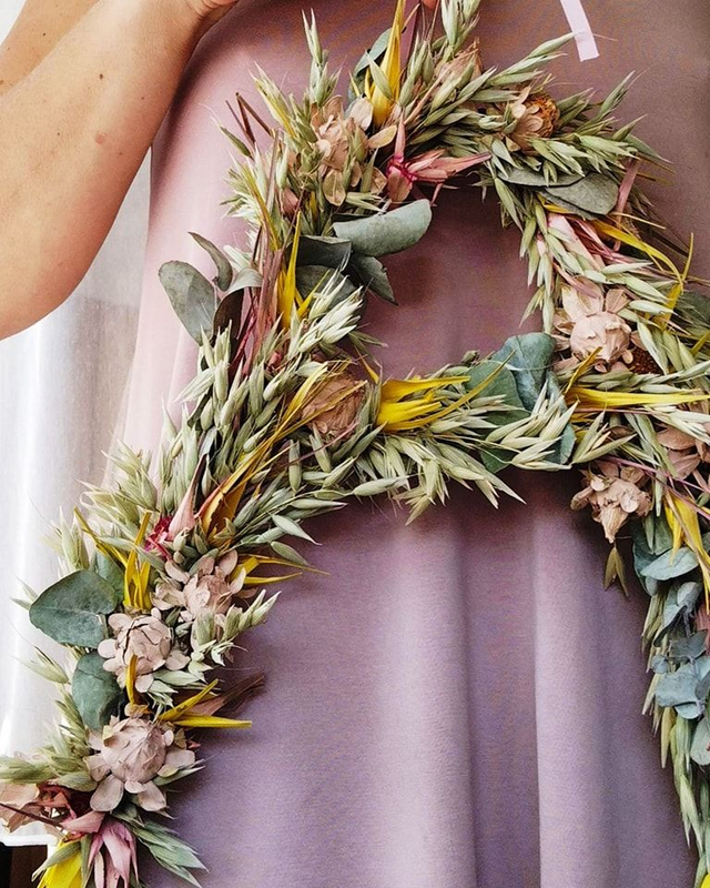 "A" betűs falidísz  