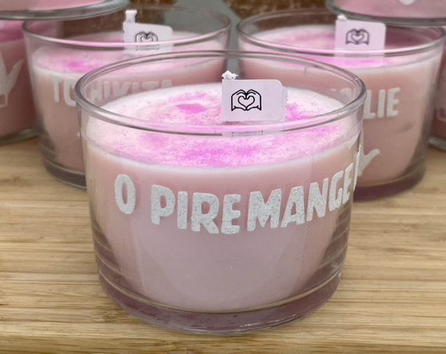 BOUGIE “O PIRE MANGE MOI LE POIRO”