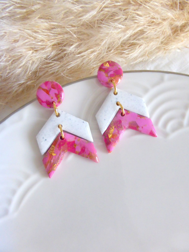 Boucles d'oreilles 2 chevrons - Framboise audacieuse