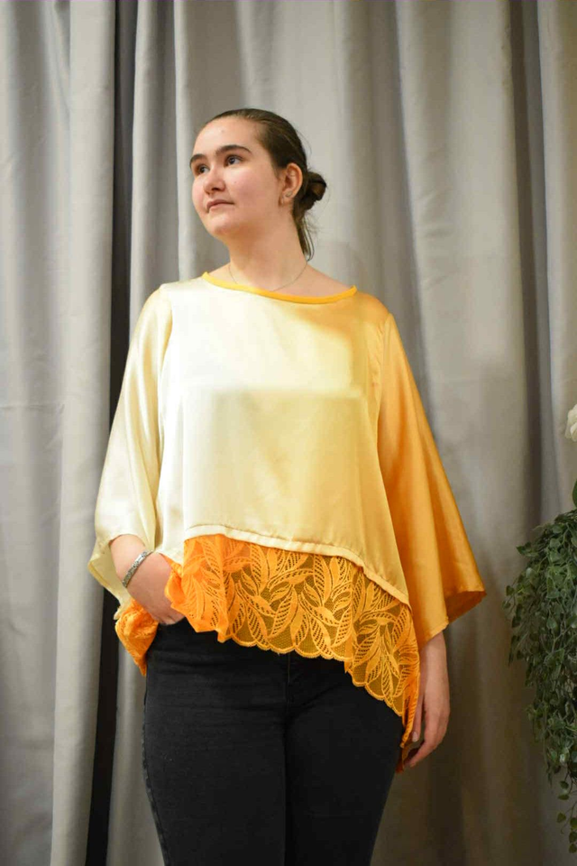 Top Cléo en Soie & Dentelle (Taille Unique 42–50)