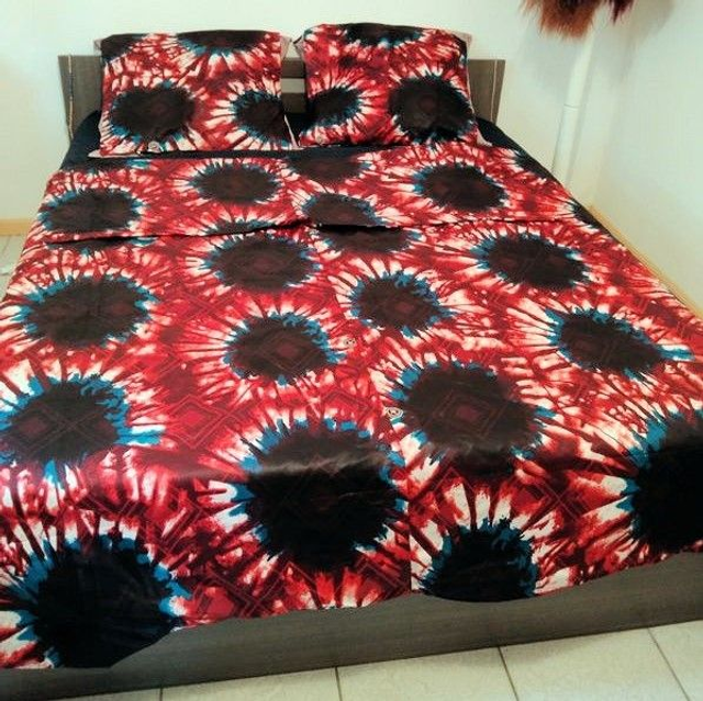 Parure housse de couette en tissu pagne wax Cameroun