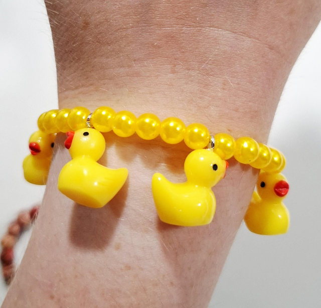 Yellow duck charm beaded bracelet 