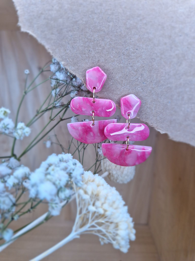 Jardin de Roses - Boucles d'oreilles en pâte polymère et résine. 