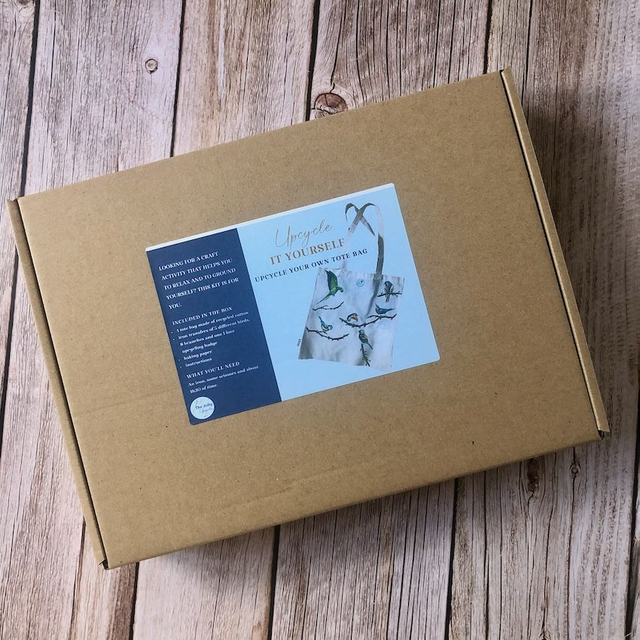 Kit: Upcycle your own tote bag with birds