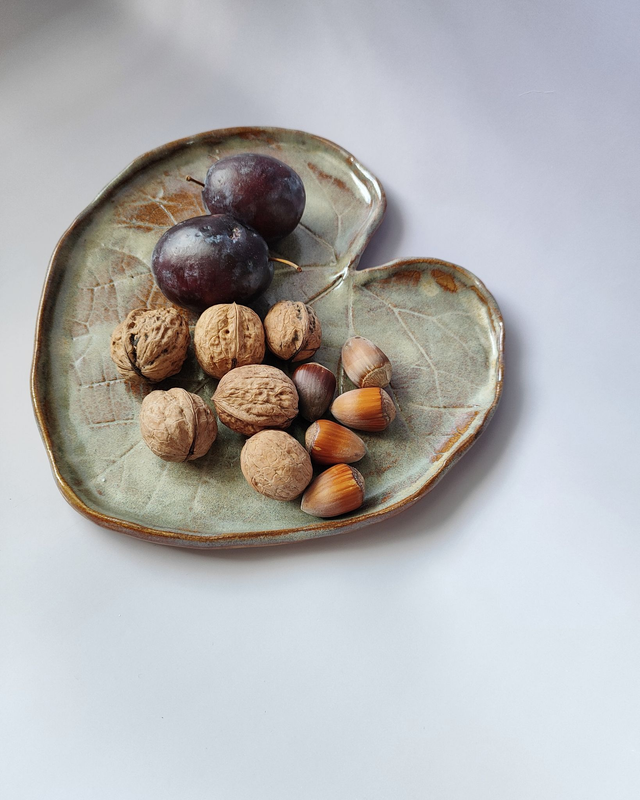 Talerz ceramiczny liść kokornaku