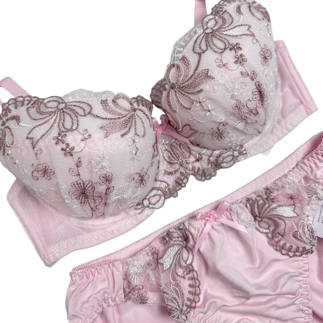 Pink Embroidered Bow Japanese Bra + Underwear Set UK 34DD 