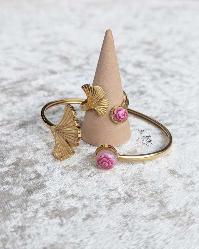 Bijoux Ginkgo fleuris de roses roses 