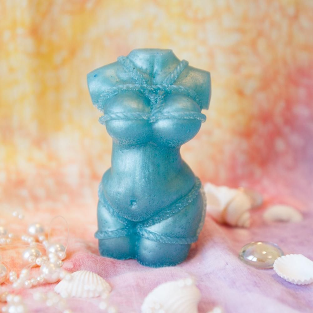 Ishtar ❧ Metallic Blue