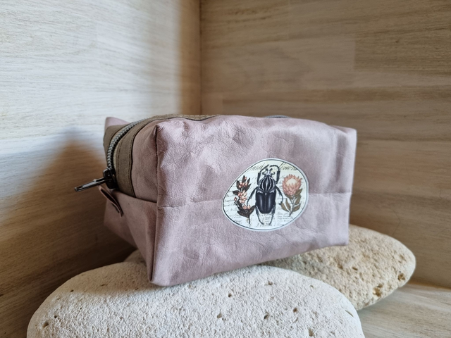 Trousse boîte rose poudré