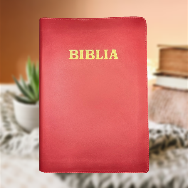 Biblia cu trimiteri 29,5cm