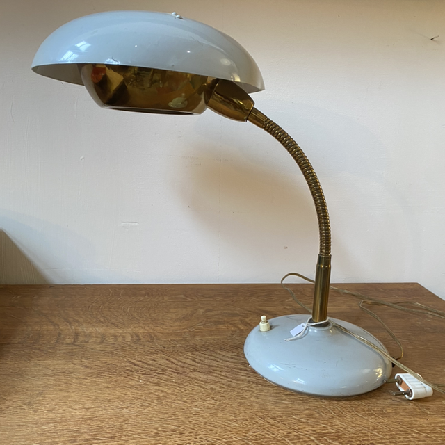Lampe de bureau beige