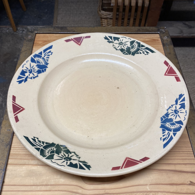 Plat rond motif colorés