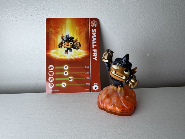 Small Fry - Fire - Mini - Skylanders - Trap Team