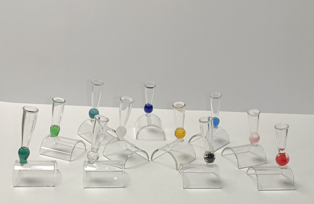 Support crayon oblique bas