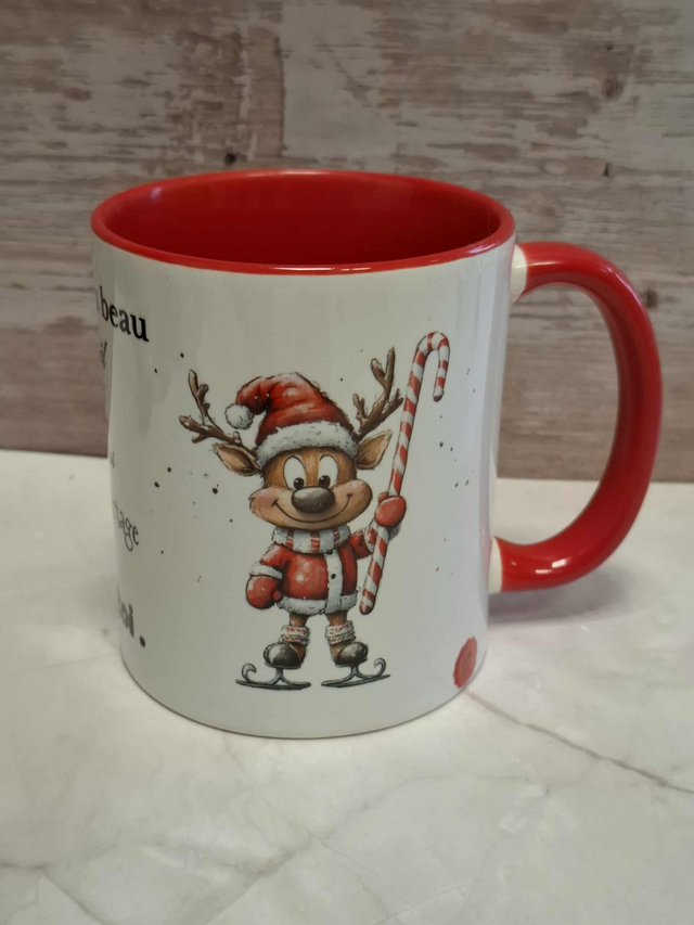Mug rouge rennes de noël