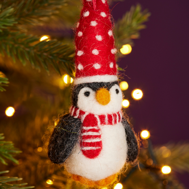 Felt Dotty Hat Penguin