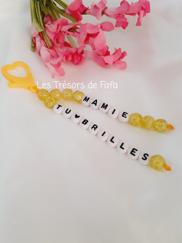 Porte-clés personnalisé jaune cadeau grand mère
