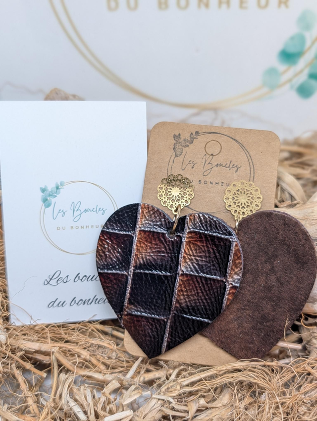 Boucles d&#039;oreilles Asymétrique coeur chocolat bronze zk033