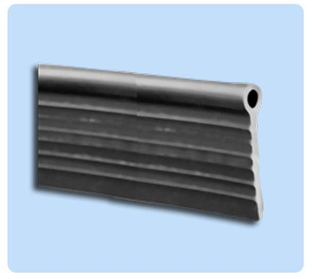 Wing Piping - £28.95 plus £6.95 UK shipping