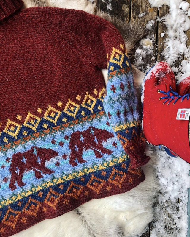 Kvitebjørn - White Bear - Col 04 (Brick Red Lettlopi - 8 Colours) - Wool &amp; Pattern - Linka Neumann