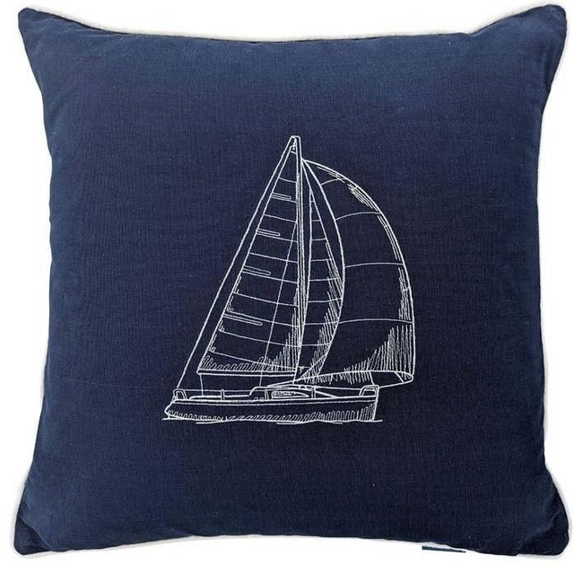 Handmade Kissenhülle maritim mit Stickerei Segelboot