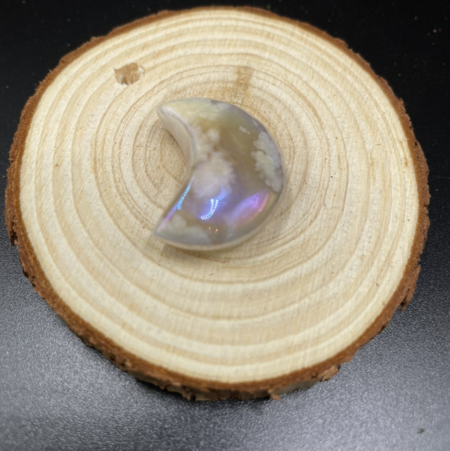 Aura Flower Agate Moon 
