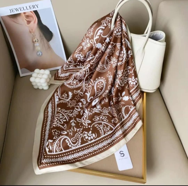 carre de soie ref461