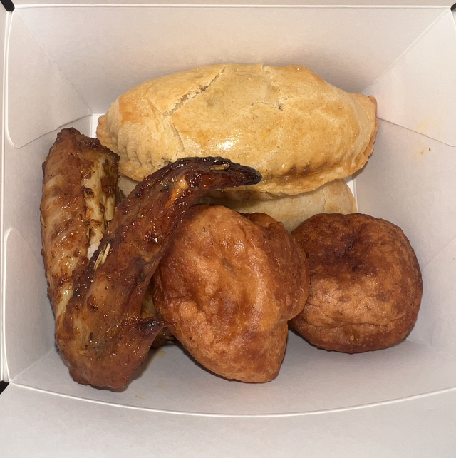THE BAKEHOUSE MINI (CHICKEN) SNACK BOX