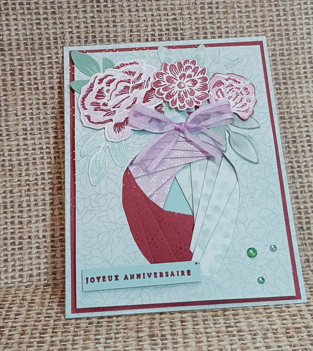 Bouquet de fleurs et vase