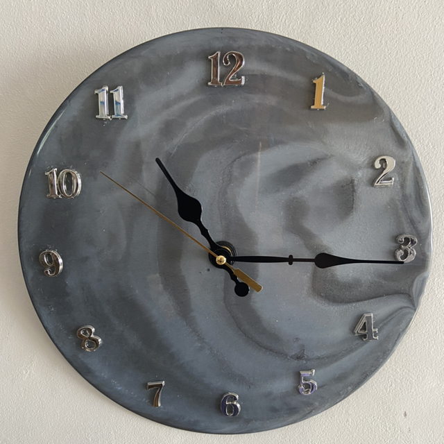 Horloge sur disque vinyle 33 personnalisée