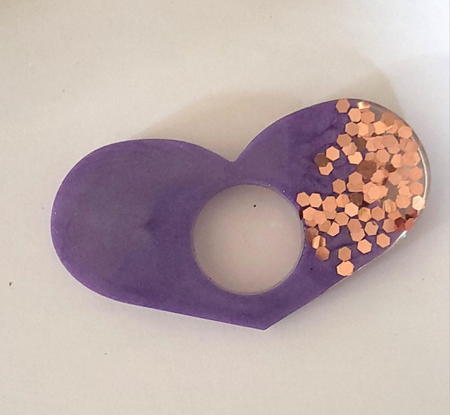 Bague de lecture forme coeur violet