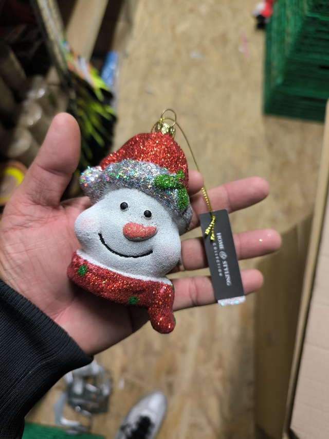 PERE NOËL A SUSPENDRE 