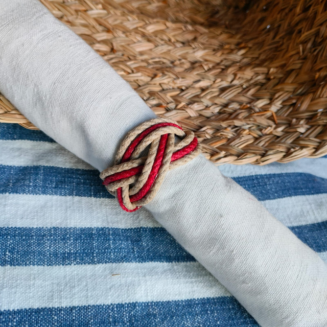 Ronde de serviette Neutre et rouge