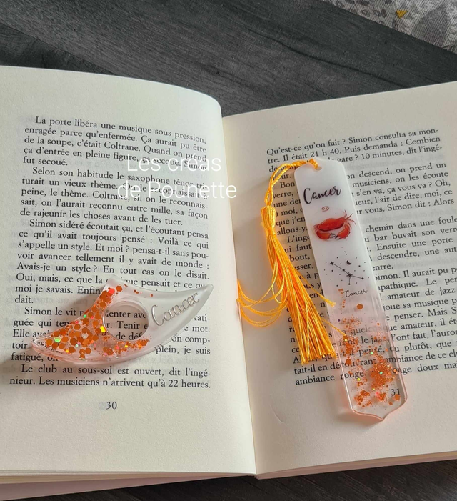 Marque-page "cancer" et sa bague de lecture